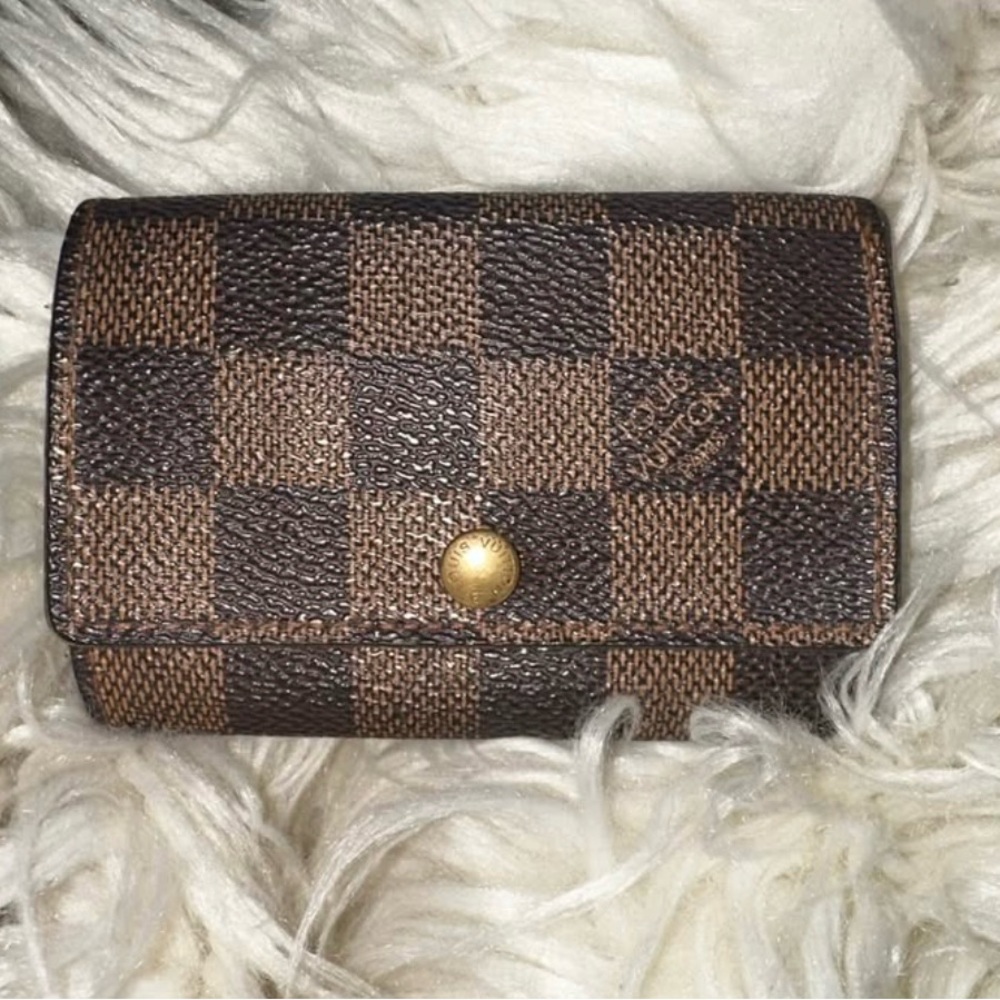 Louis Vuitton Damier Ebene Key Holder (6)
